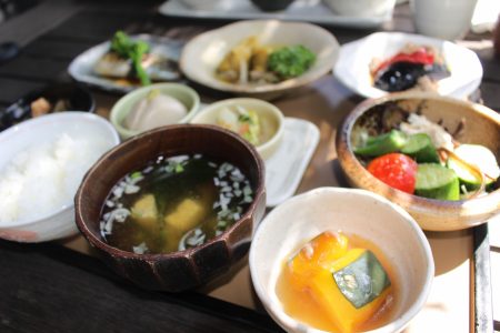食生活の見直しをする