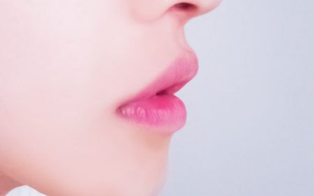 そもそも毛穴にはどんな役割があるの?