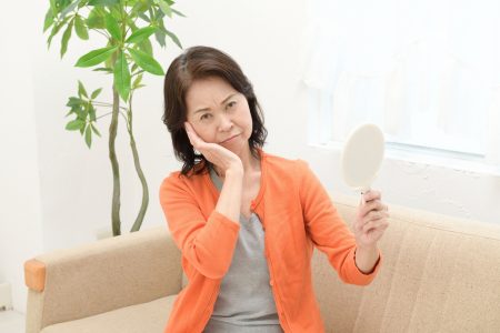 知らないと怖い「光老化」