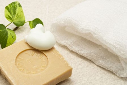乾燥している肌 クレンジング・洗顔のポイント