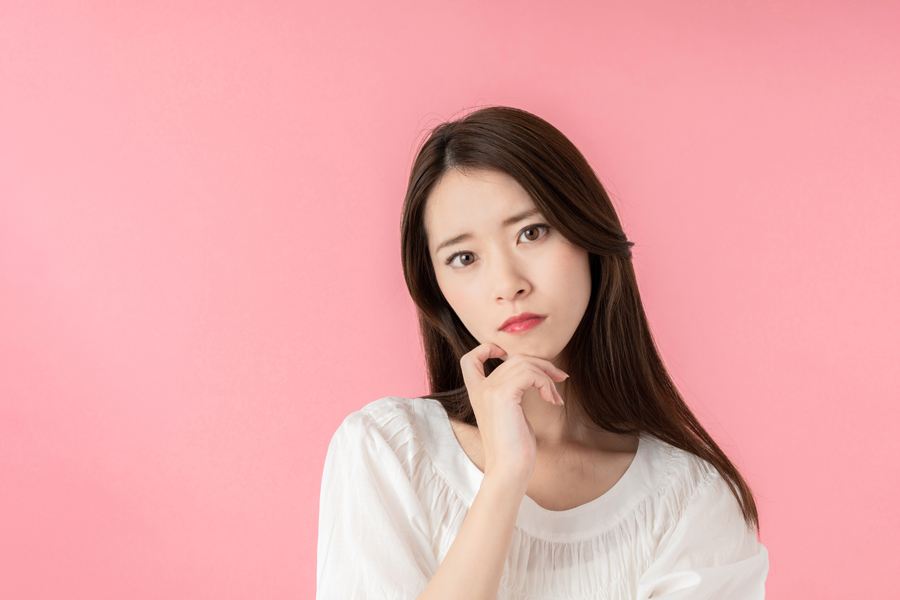 インナードライとは、表面に皮脂が浮いていても内部が乾燥肌である場合を指します。