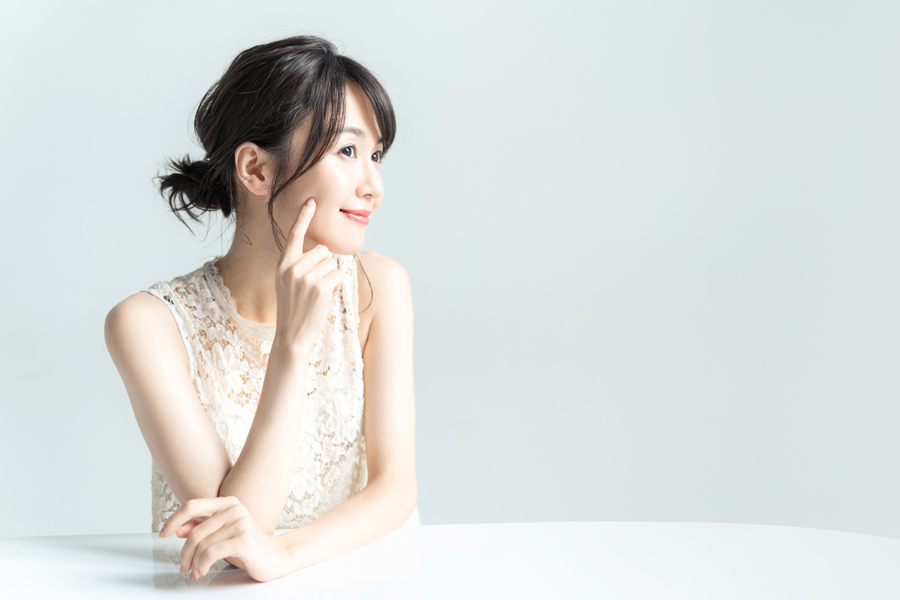乾燥肌の人は夏だからといって油断せず、丁寧な洗顔を心掛けましょう。