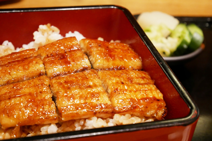 たるみ毛穴の改善におすすめの食べ物