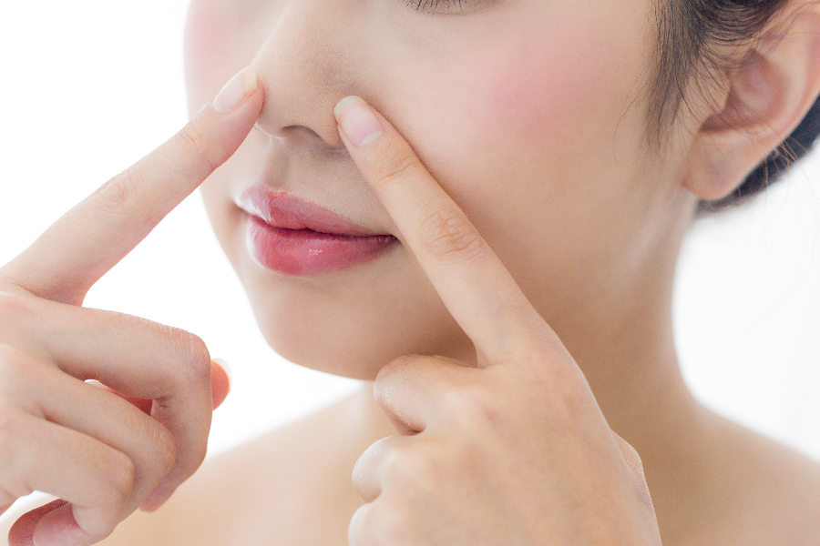 トラブルを抱えた毛穴はどうしたらいいの?